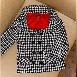 Houndstooth Print Double Breasted Crop Blazer.